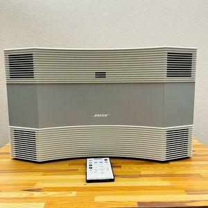 Bose Accoustic Wave Music System II White AM/FM/CD/AUX